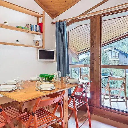 Pierres Blanches F Et H-10 By Interhome